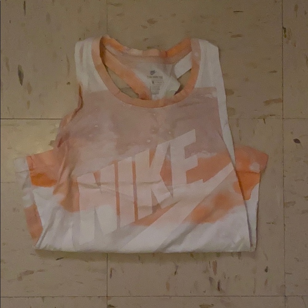 Nike Tee